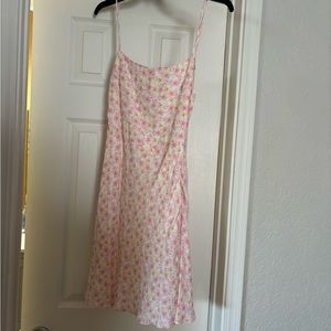 Perfect pink & yellow floral spring dress!